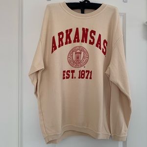 NWT Arkansas corded sweatshirt. Size: Medium. Color: Natural